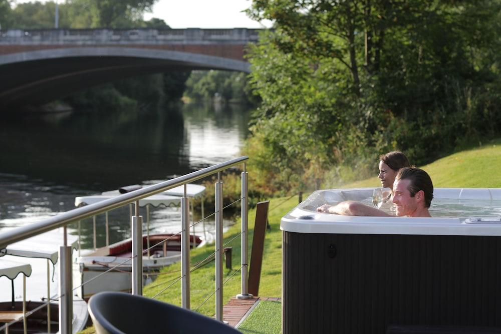 The Runnymede On Thames (Adults Only) Hotel Egham Kültér fotó