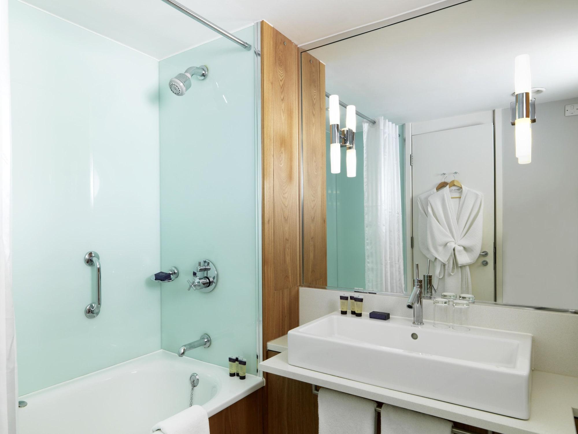 The Runnymede On Thames (Adults Only) Hotel Egham Kültér fotó