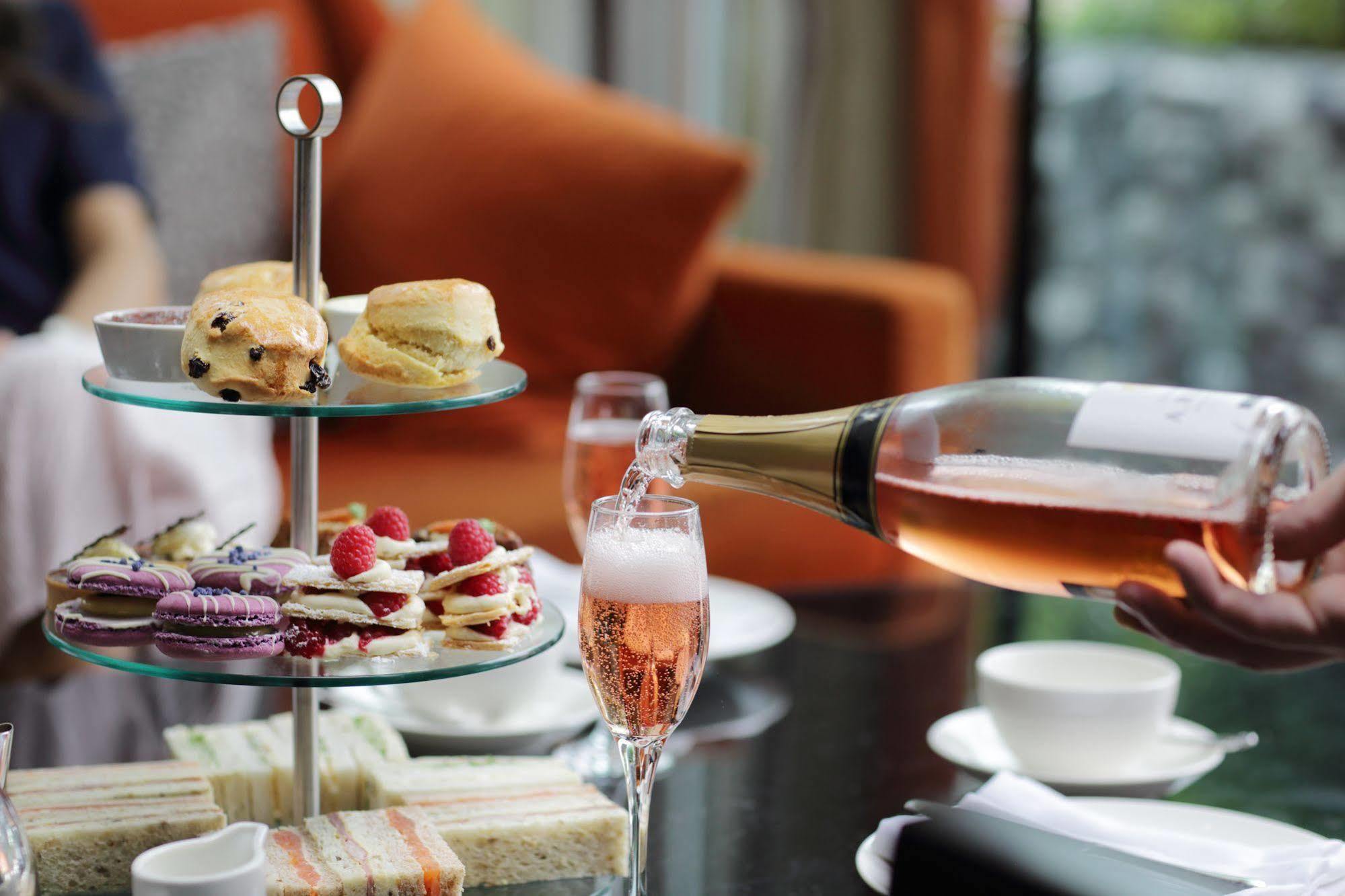 The Runnymede On Thames (Adults Only) Hotel Egham Kültér fotó